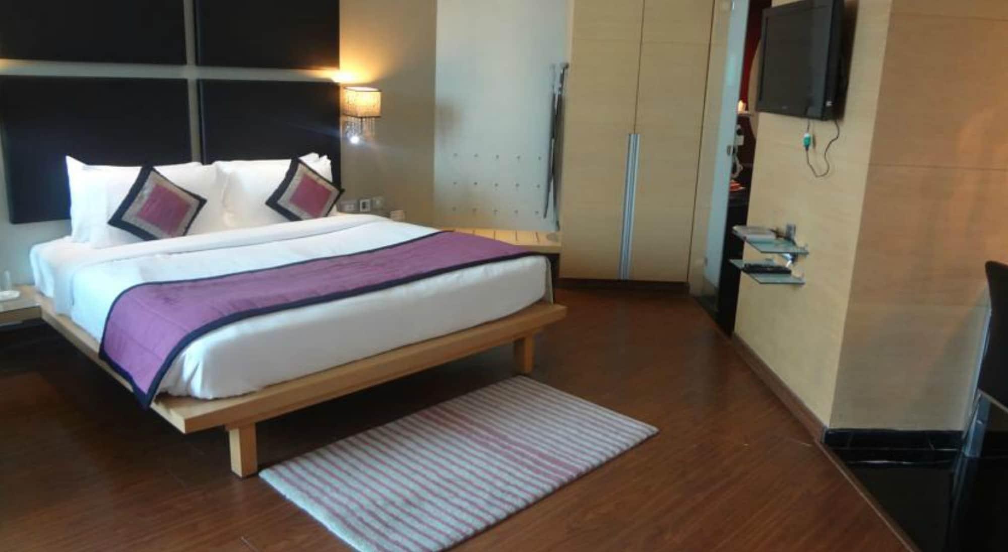 Ramada By Wyndham Navi Mumbai Ξενοδοχείο Εξωτερικό φωτογραφία