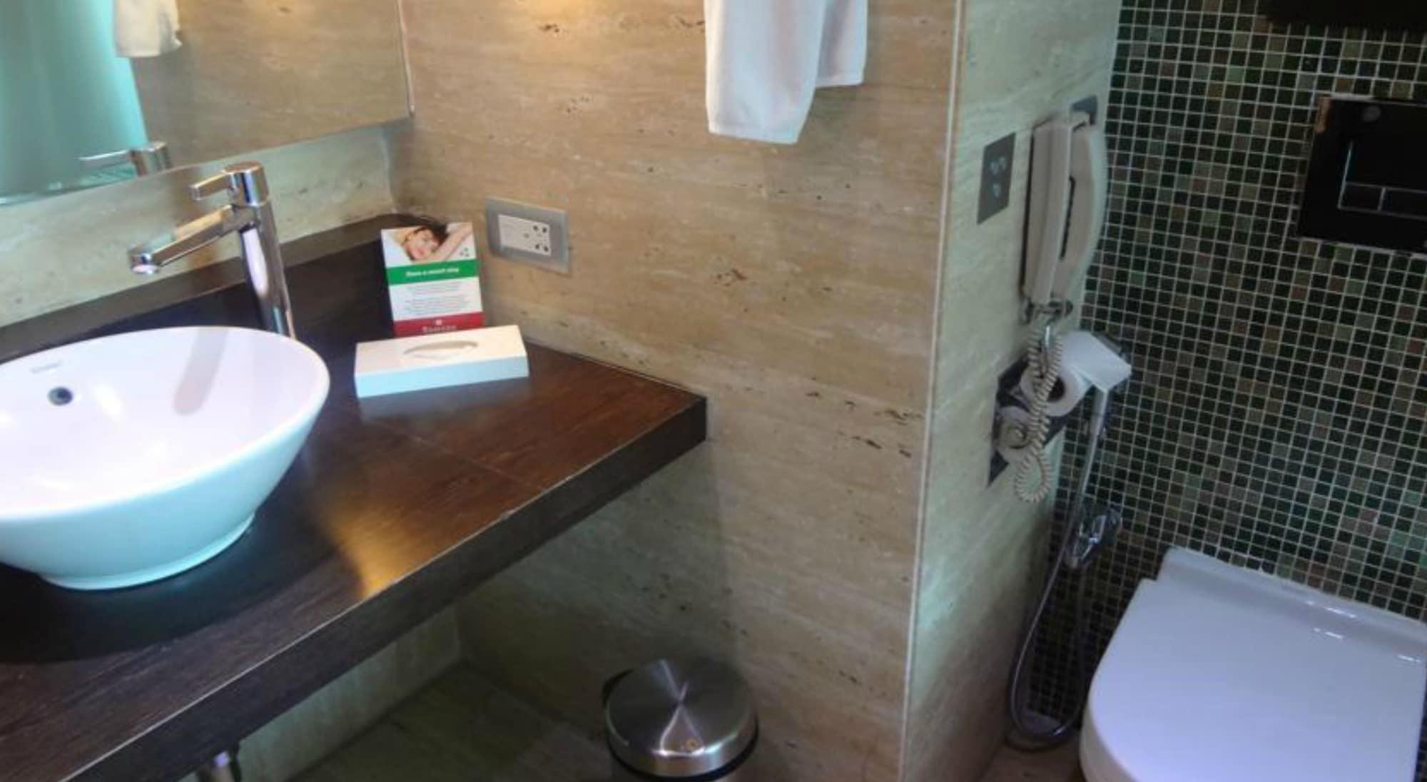 Ramada By Wyndham Navi Mumbai Ξενοδοχείο Εξωτερικό φωτογραφία