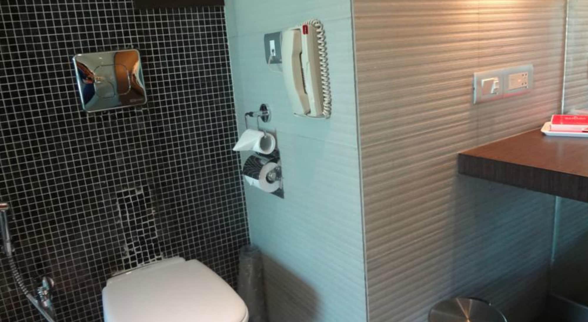 Ramada By Wyndham Navi Mumbai Ξενοδοχείο Εξωτερικό φωτογραφία