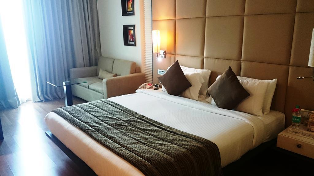 Ramada By Wyndham Navi Mumbai Ξενοδοχείο Εξωτερικό φωτογραφία