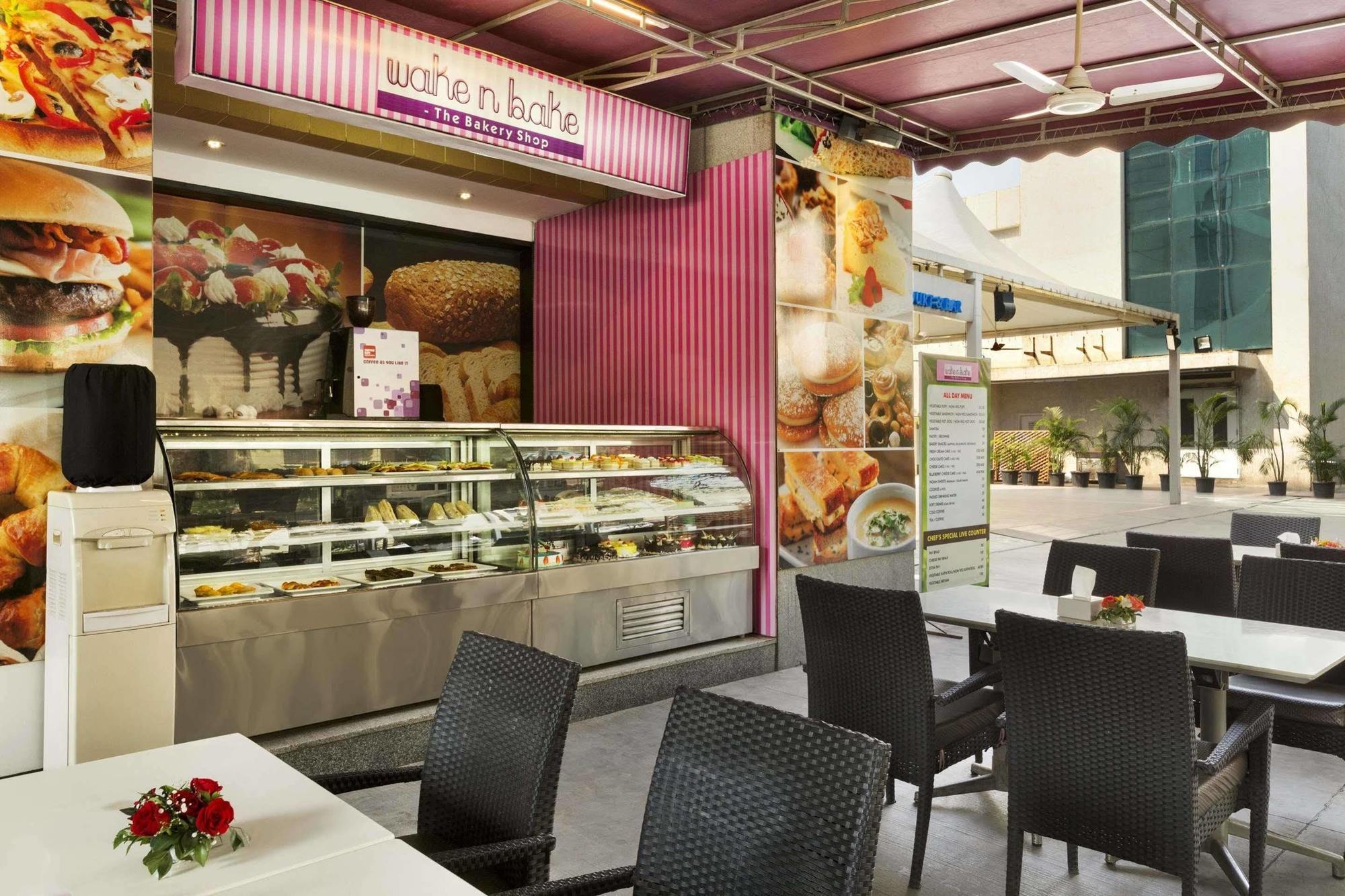 Ramada By Wyndham Navi Mumbai Ξενοδοχείο Εξωτερικό φωτογραφία