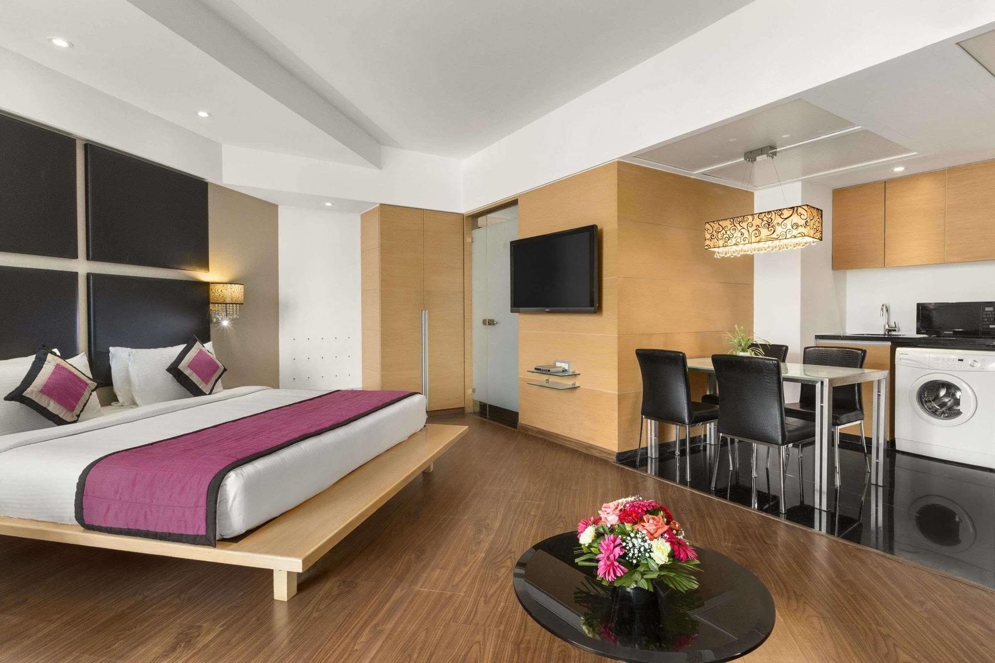 Ramada By Wyndham Navi Mumbai Ξενοδοχείο Εξωτερικό φωτογραφία